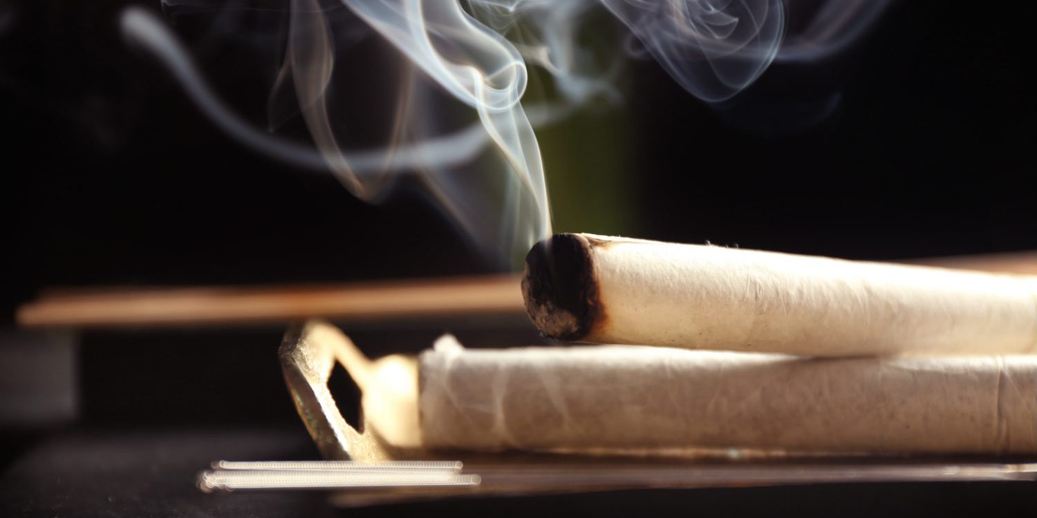 Moxibustion at home – Dr Bonnie E. Robinson BSc RAc DrTCM